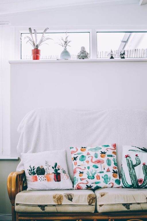 Quick Ideas to Brighten a Dark Room and Refresh Your Space